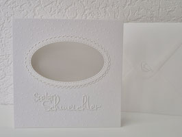 Passepartout-Karte, Pünktcheprägung Seelenschmeichler Oval weiß 13,5x13,5cm (Ausschnitt: 9x5cm, Tortenrand)