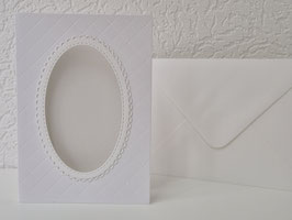Passepartout-Karte BASIC, Rautenprägung Oval weiß 10,5x14,8cm (Ausschnitt: 6x10cm, Tortenrand)