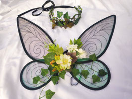 Ailes fée des bois vertes avec couronne