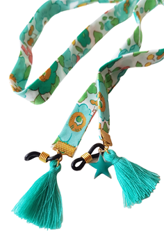 CUELGA GAFAS MINT | borla