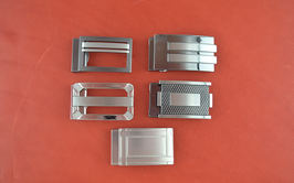 Lot de 5 boucles de ceinture à griffes avec tétons