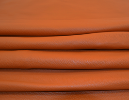 Demi peau de vachette grainée orange foncé