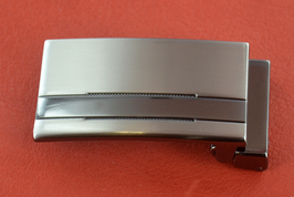 Boucle de ceinture argent brossé et argent sombre à griffes 30mm