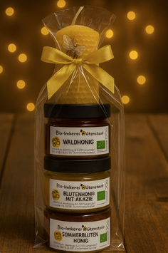 ♥ Geschenksackerl (XS) 2, 3 x Bio-Honig gemischt + 1 x Wabenkerze aus 100 % reinem Bienenwachs. Brenndauer ca. 9 Stunden ♥