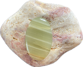 Fluorit grün-gelb, Schmuck Anhänger mit seitlicher Bohrung, Größe 40 x 25 mm - ohne Deko