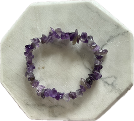 Amethyst Splitter Armband, mittlere Splittergröße, elastisches Strechband, 19 cm lang - ohne Deko