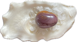 Mookait, rot gemustert, Trommelstein, Größe 26 x 20 mm - ohne Deko