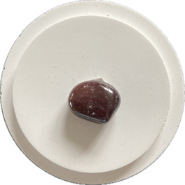 Granat Rhodolith, weinrot bis schwarz, Trommelstein, Größe 17 x 16 mm - ohne Deko