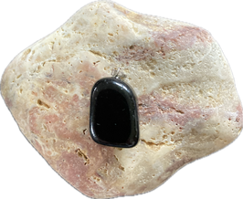 Rauchobsidian/Apachenträne, Schmuck Anhänger schwarz durchscheinend, mit silberfarbiger Anhänge Öse, Größe 32 x 15 mm einschließlich Öse - ohne Deko