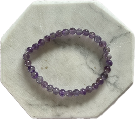 Amethyst Armband, 6 mm Perlen, elastisches Stretchband, Länge 20 cm - ohne Deko