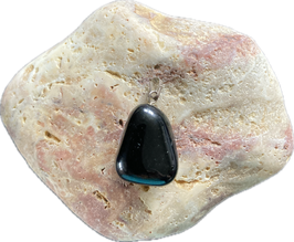 Rauchobsidian/Apachenträne, Schmuck Anhänger schwarz durchscheinend, mit silberfarbiger Anhänge Öse, Größe 28 x 16 mm einschließlich Öse - ohne Deko