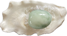 Jade Serpentin, weißgrün, Trommelstein, Größe 30 x 24 mm - ohne Deko