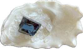 Edelschungit, schwarzglänzend,  Rohstein, Größe 21 x 19 x 12 mm - ohne Deko