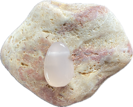Chalcedon rosa, Schmuck Anhänger mit seitlicher Bohrung, Größe 26 x 20 mm - ohne Deko