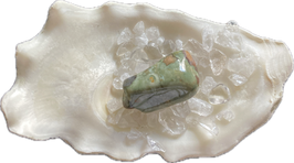 Rhyolith (Augenjaspis), grün weiß orange gemustert, Trommelstein, Größe 26 x 18 mm - ohne Deko