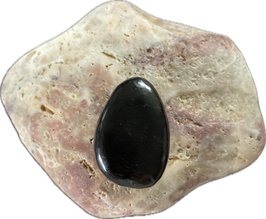 Schungit anthrazit schwarz, Schmuck Anhänger mit seitlicher Bohrung, Größe 30 x 20 mm - ohne Deko
