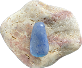 Blauquarz blau, Schmuck Anhänger mit seitlicher Bohrung, Größe 30 x 17 mm - ohne Deko