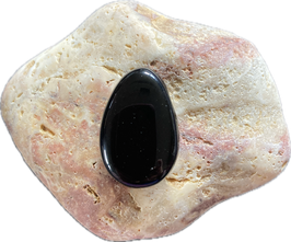 Schwarzer Obsidian, Schmuck Anhänger mit seitlicher Bohrung, Größe 30 x 20 mm - ohne Deko