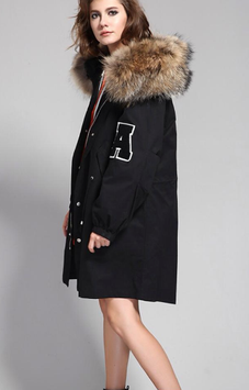 College Style Parka mit XXL Kragen