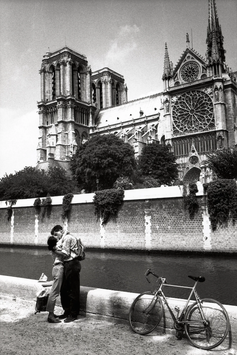 Monuments of Paris 1 - The Story of Notre Dame