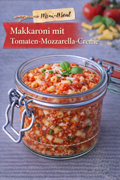 Makkaroni mit Tomaten-Mozzarella-Creme