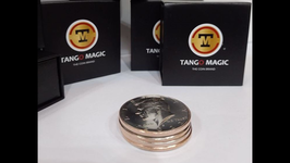 Stack of Coins / スタック オブ コイン（ハーフダラー）by Tango
