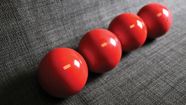 Wooden Billiard Balls (Classic Collections) / 木製 ビリヤード ボール（クラシック コレクション）【赤】