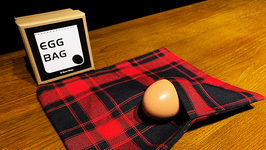 Bacon Egg Bag / ６層構造 ベーコン エッグバッグ（卵付）【赤チェック柄】