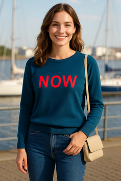 Pulli ocean blue, NOW neon rot