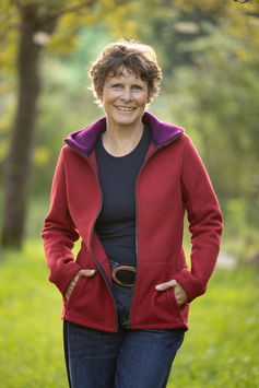 Walkjacke Fellhorn Light mit Kapuze Chilirot-Beere