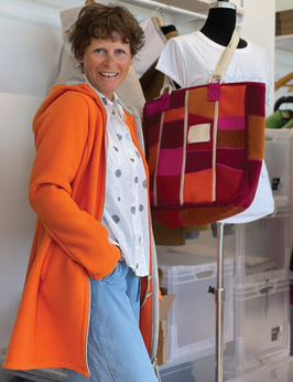 Walkmantel Fellhorn Light mit Kapuze Orange