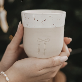 Becher aus Steingut -SCHLEIFE-