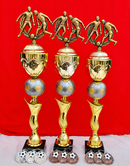 TOP ANGEBOT !!! 3er Serie Fußball mit 20 Medaillen + Gravur