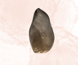 Rauchquarzobliske Flammenform