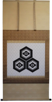 商品名 　家紋掛軸(標準・四神相応)