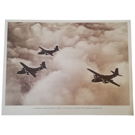 Affiche - 'Les bombardiers americains Douglas 'Boston' font partie de la puissante force aerienne qui vaincra l'axe'