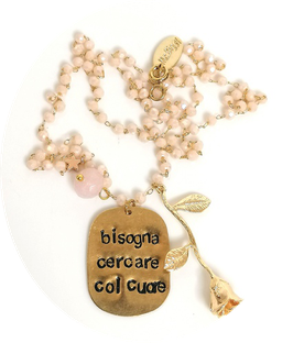 ROSA BISOGNA CERCARE COL CUORE