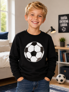 INT-240-230 Sudadera negra con balón de futbol