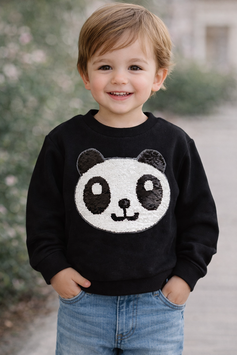 Sudadera negra con panda