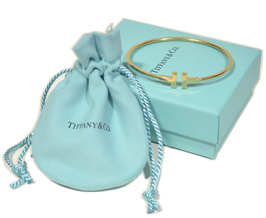 Tiffany & Co. T Wire Armband aus 18 Karat Gelbgold
