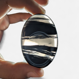 Lamellenobsidian, Daumenstein (Einzelstück)