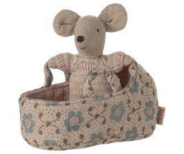 Babymaus in Tragetasche Rosa