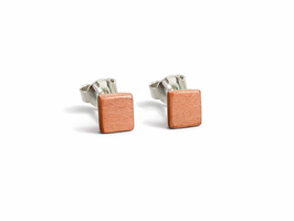 Schlichte Holzohrstecker eckig – Red Heart Holz