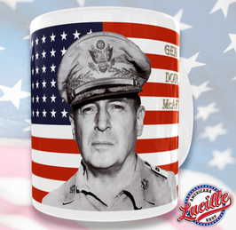Mug US WWII General McArthur