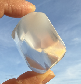 Andara "Clear Shield" Facettschliff 54g