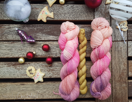 ZUCKERFEE 'GLIMMER'/ 'SOFT' SOCK SET - Nutcracker and the four realms inspired