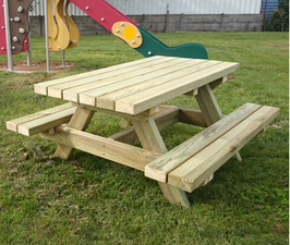 TABLE PIQUE-NIQUE ENFANT