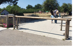 BARRIERE LEVANTE BOIS A CONTREPOIDS