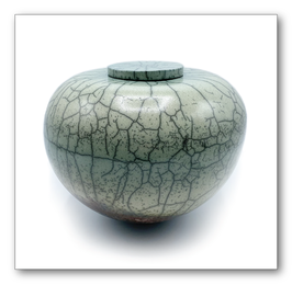 Urn 16
