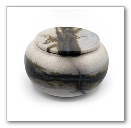 Mini urn 19